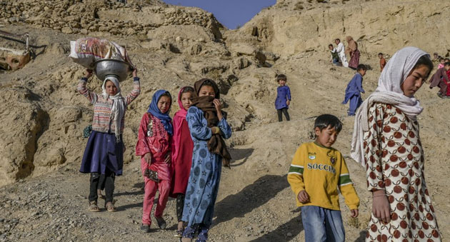 আফগানিস্তানে ক্ষুধার্ত প্রায় এক কোটি শিশু