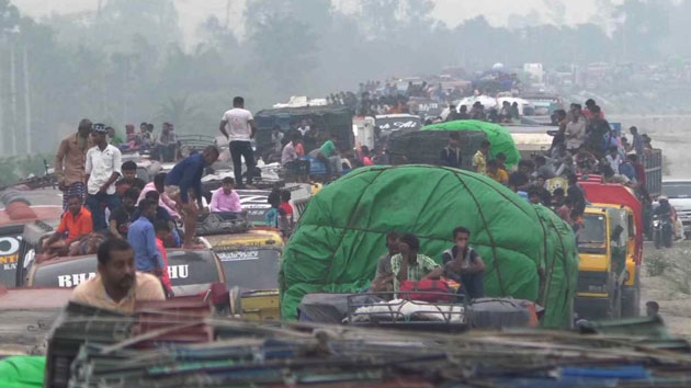 ঢাকা-টাঙ্গাইল মহাসড়‌কে ১৩ কি‌লো‌মিটার অংশে যানজট-ধীরগ‌তি‌